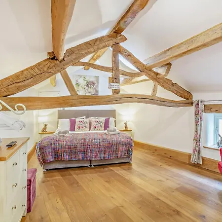 2 Bed In Settle Oc-76649 *