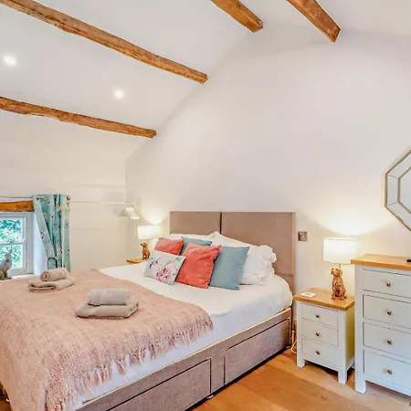 2 Bed In Settle Oc-76649 * Stainforth (North Yorkshire)