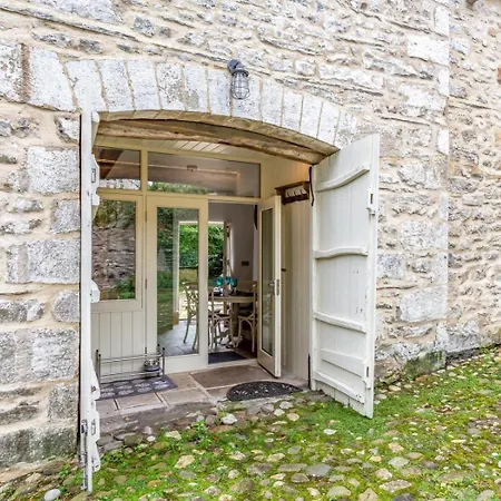 2 Bed In Settle Oc-76649 *